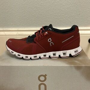 Women’s On Cloud 5’s